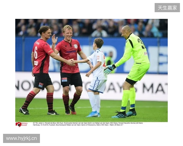 官宣：Passion UA与南非教练T.c续约至2028年